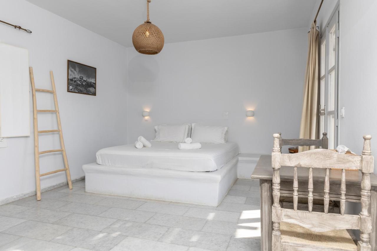 Helios Beach Studios Plaka  Exterior photo