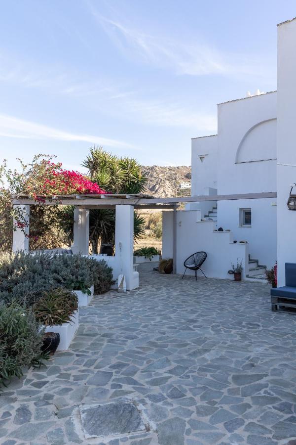 Helios Beach Studios Plaka  Exterior photo