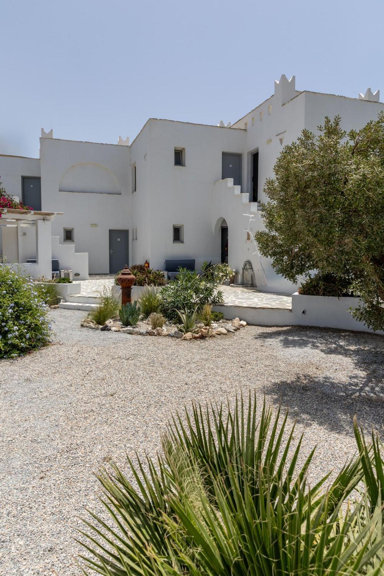 Helios Beach Studios Plaka  Exterior photo