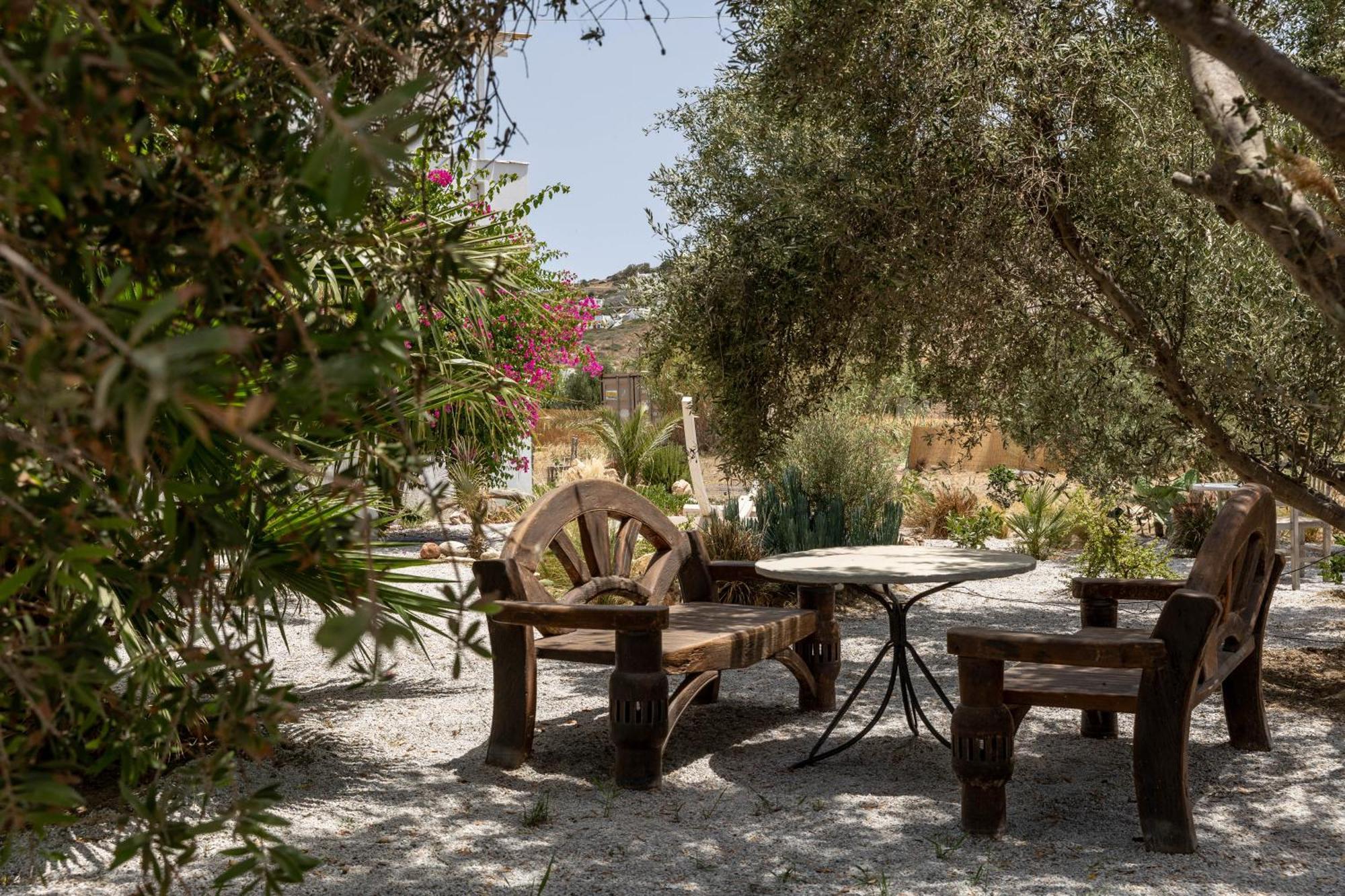 Helios Beach Studios Plaka  Exterior photo