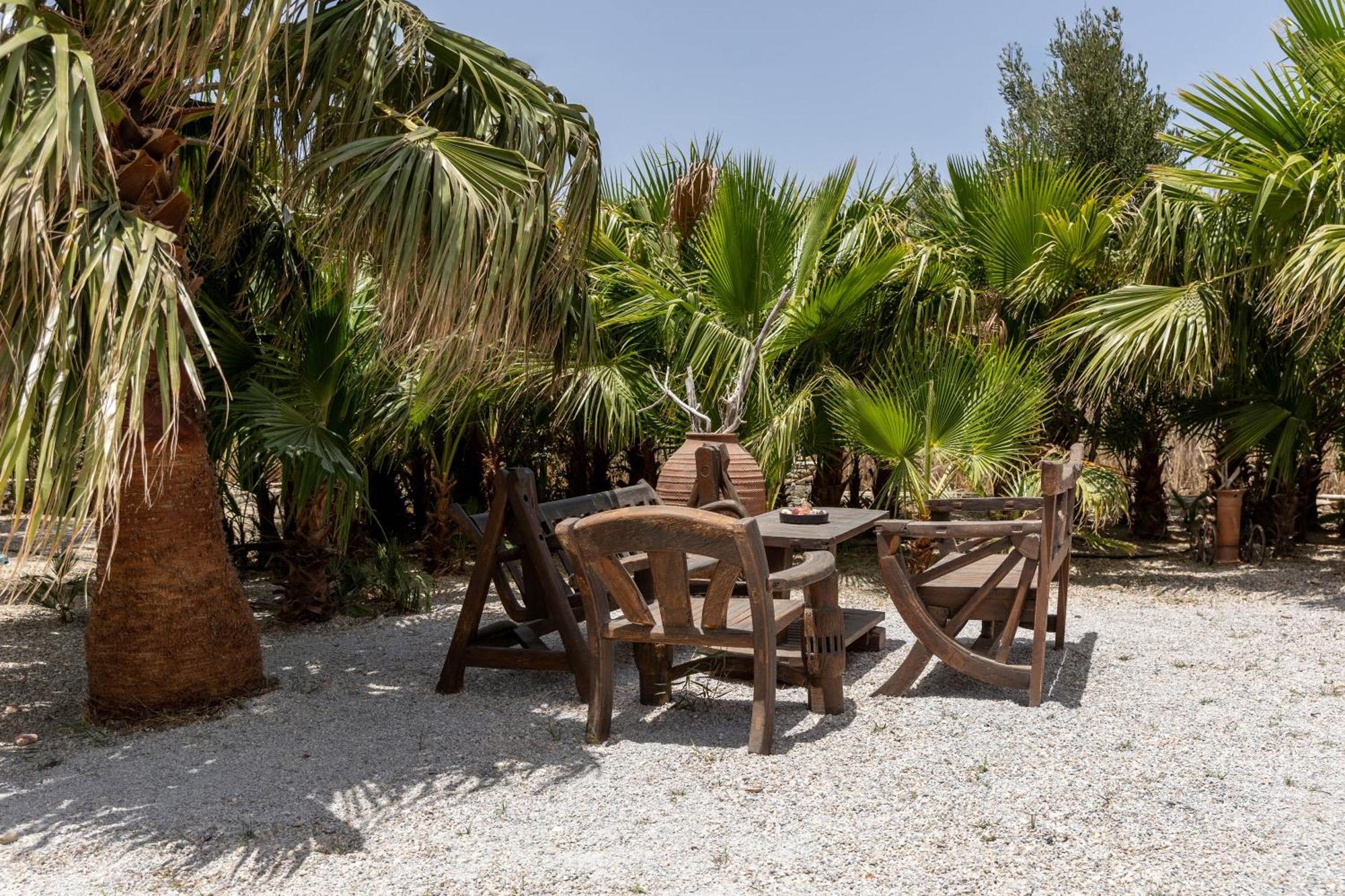 Helios Beach Studios Plaka  Exterior photo